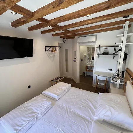 On The Square Lägenhet Split